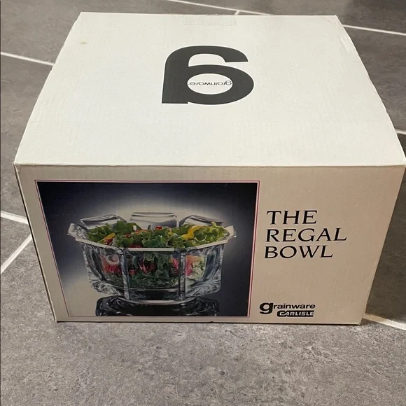 Vintage Grainware The Regal Bowl Medium‎